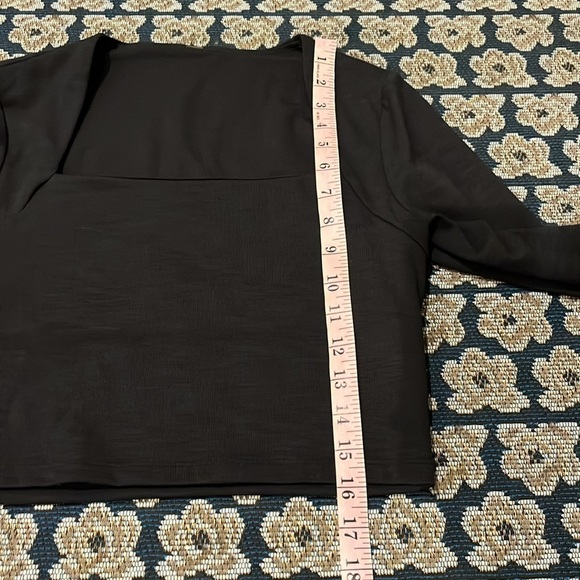 NWOT BEYOND YOGA HEATHER RIB CROPPED PULLOVER TOP, SMALL - Picture 6 of 7